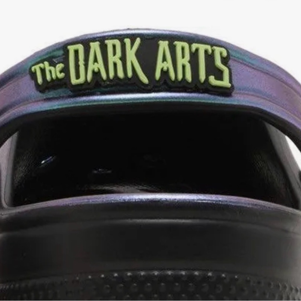 Crocs Harry Potter x Classic Clog 'The Dark Arts - Picture 8 of 11